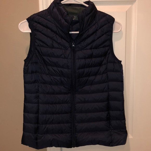 Down vest - Picture 1 of 8